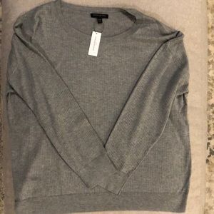 Banana republic top- gray- NWT